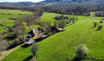STONE FARMHOUSE TO RENOVATE  WITH LARGE BARNS IN BEAUTIFUL TRANQUIL COUNTRYSIDE ON 7 HECTARES (17 ACRES) OF LAND WITH POND AND STREAM