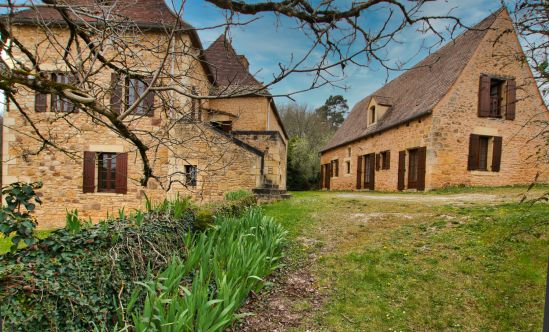 TWO BEAUTIFUL STONE HOUSES AND OUTBUILDINGS IN LOVELY LAND OF 0VER 2.5 ACRES. 15MINS FROM SARLAT